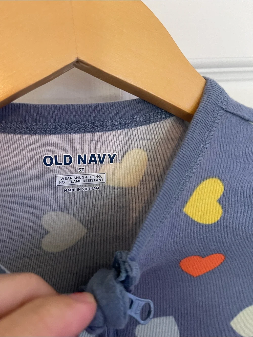 Old Navy Gray Footed One-Piece with Multicolor Hearts